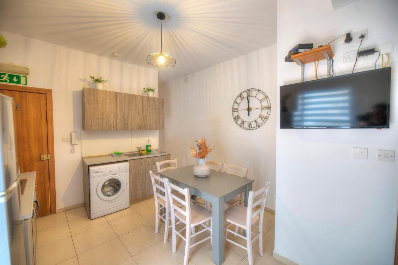 2Bedroom With Large Terrace In Paceville Jpor1-1 San Giuliano Esterno foto
